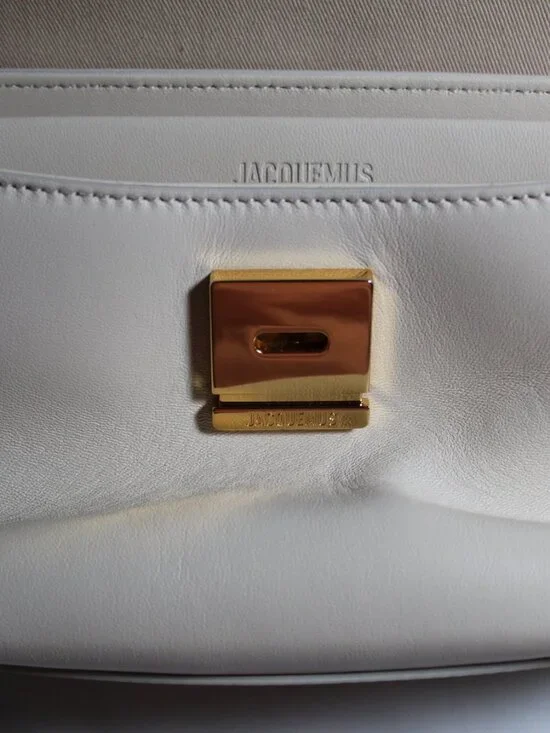 NWT Jacquemus Le Rond Carré Leather Shoulder Bag - Picture 11 of 14